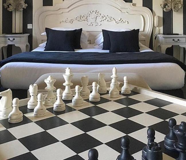 Номер Стандарт, Hôtel Gounod