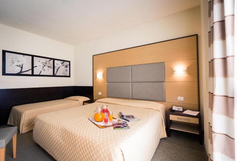 Номер Стандарт Трехместный, Inn
