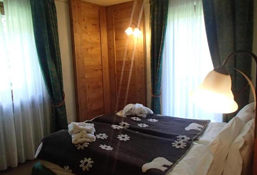 Номер Стандарт, Le Rocher