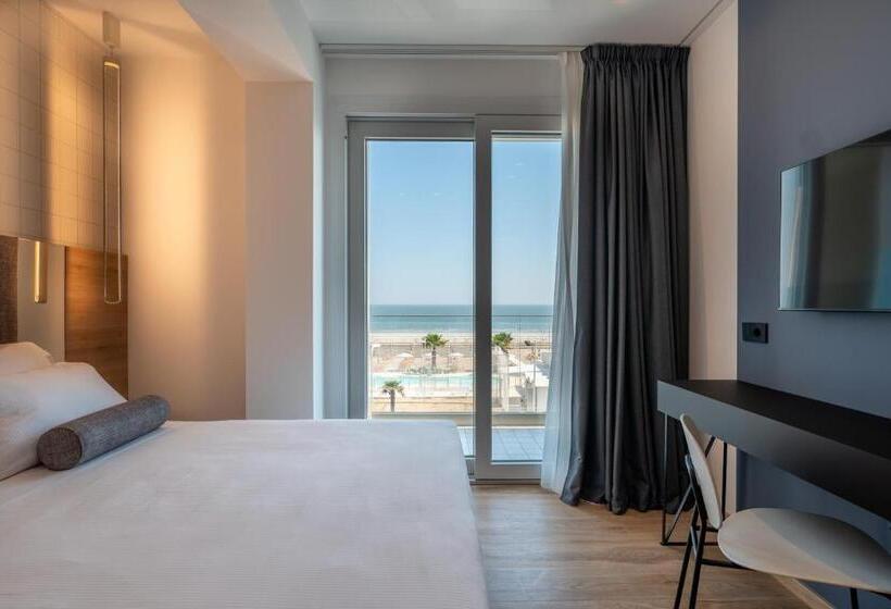 Номер Deluxe Вид на Море с Балконом, Sporting Riccione