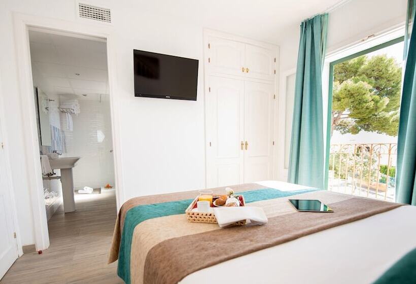 Вилла 3 Спальни, Aparthotel Ona Aucanada