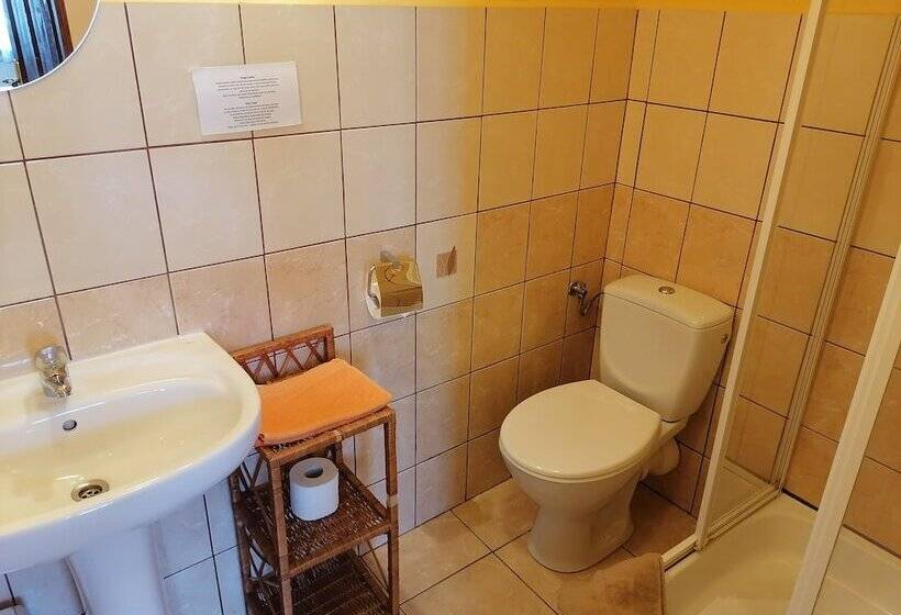 Четырехместный Номер Стандарт, Globtroter Guest House