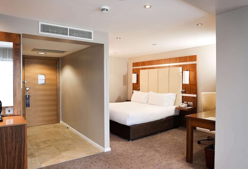 Люкс, Doubletree By Hilton  Milton Keynes