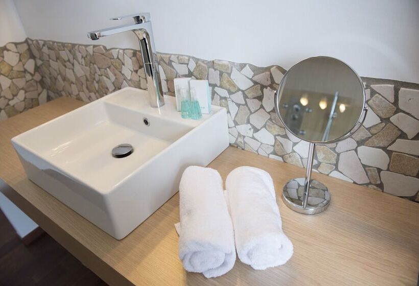 Номер Стандарт, The Originals City, Hôtel Le Concorde Panoramique, Thionville