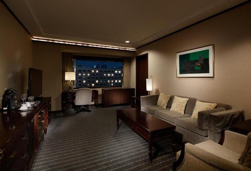 Люкс Клуб, Grand Prince Hotel Takanawa