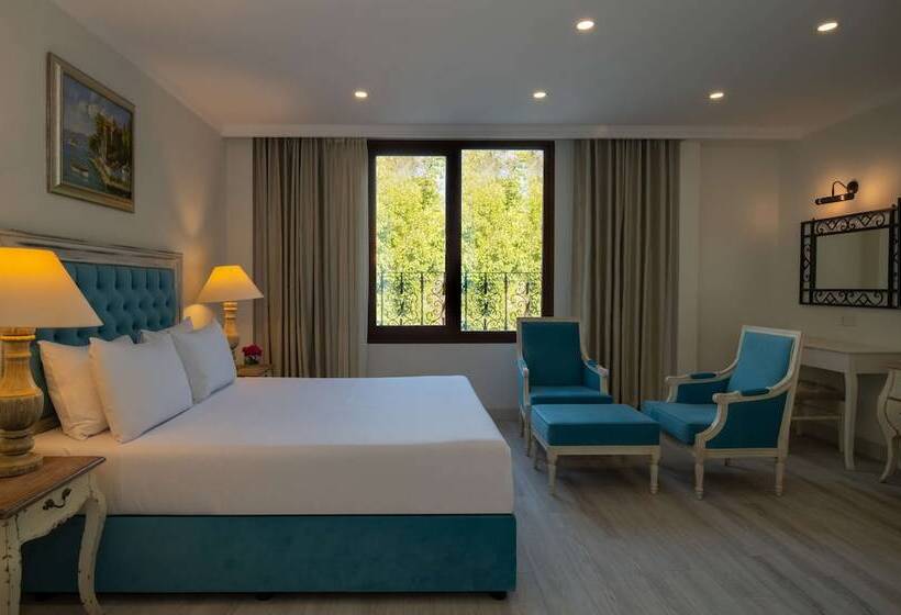 غرفة سوبيريور سرير ملكى, Doubletree By Hilton Bodrum Marina Vista