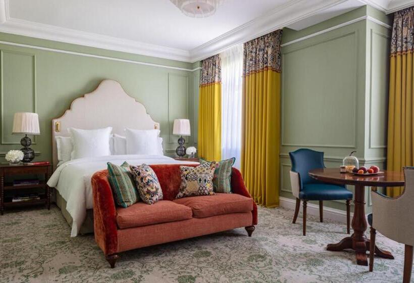 Номер Стандарт Адаптированный для Инвалидов, Four Seasons Hotel Hampshire