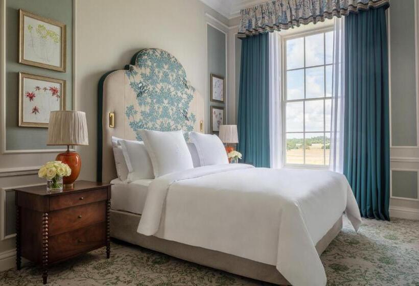 Люкс, Four Seasons Hotel Hampshire