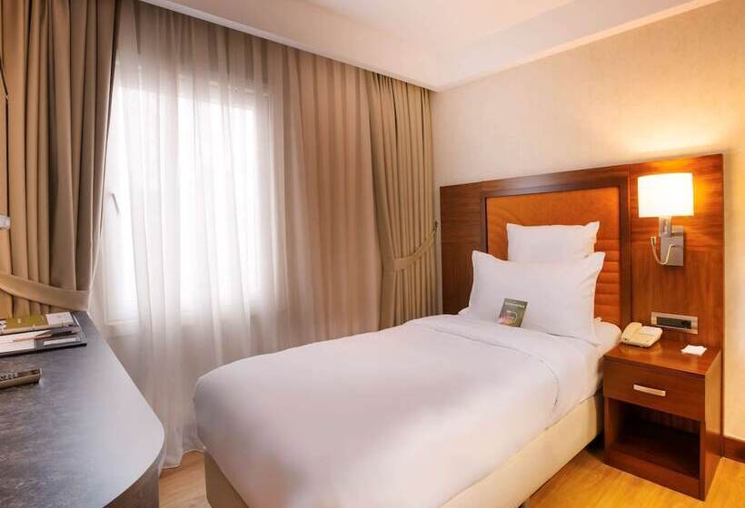 シティビューのデラックスルーム, Mercure Istanbul Bakirkoy