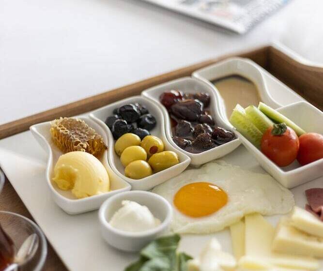 ガーデンビュースーペリアールーム, Mercure Istanbul Bakirkoy