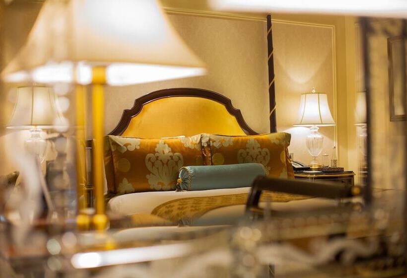 اتاق لوکس, The Leela Palace New Delhi