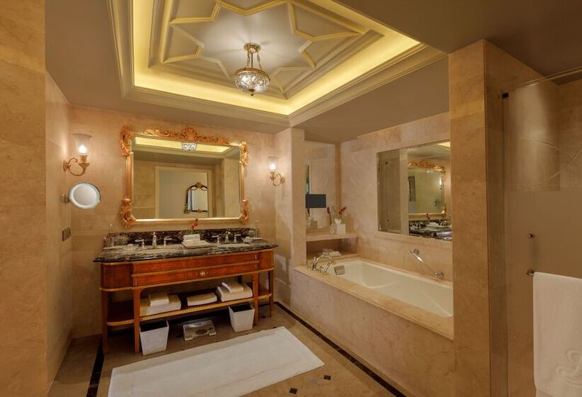 سوییت لوکس, The Leela Palace New Delhi