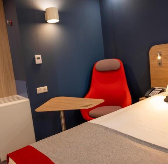 اتاق سوپریور با چشمانداز, Holiday Inn Express   Nice   Grand Arenas, An Ihg