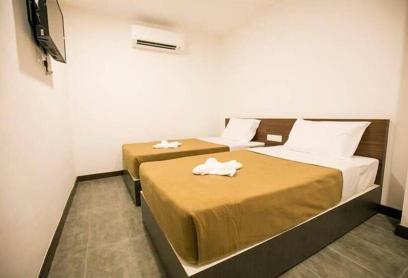 デラックスルーム, Urban Inn, Jitra