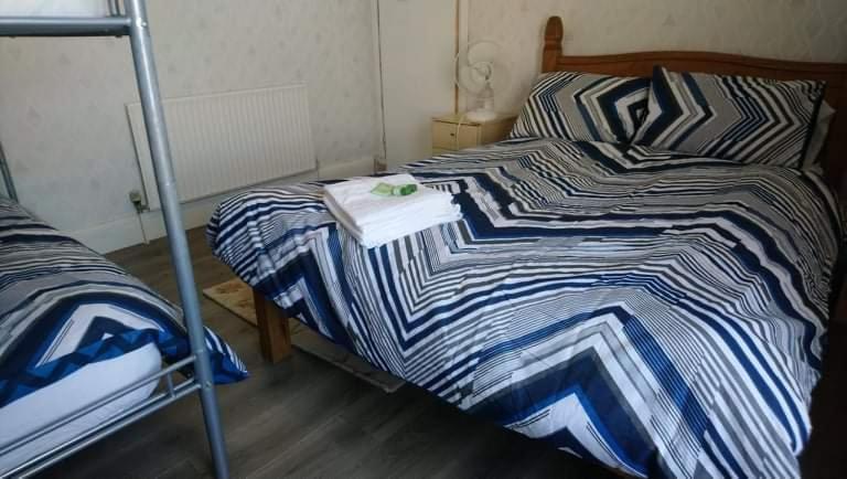 Quarto Familiar, Number 36