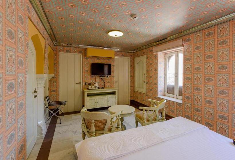 Номер Deluxe, Surya Haveli , Amer Fort Jaipur