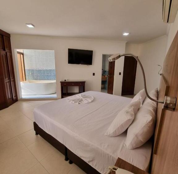 Люкс, Zahira Hotel Melgar