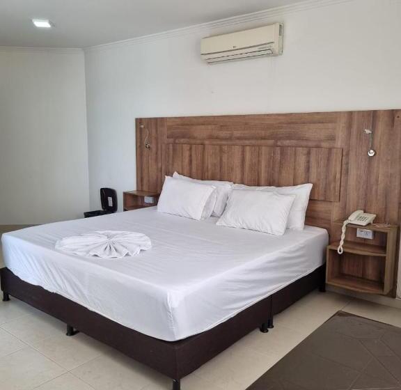 Люкс, Zahira Hotel Melgar