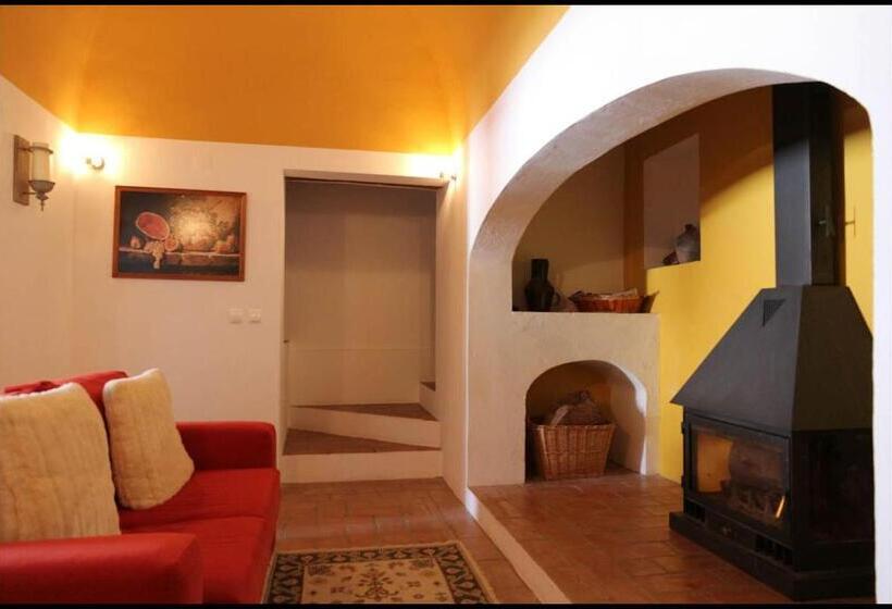 Номер Стандарт, Casa De Pedrógão