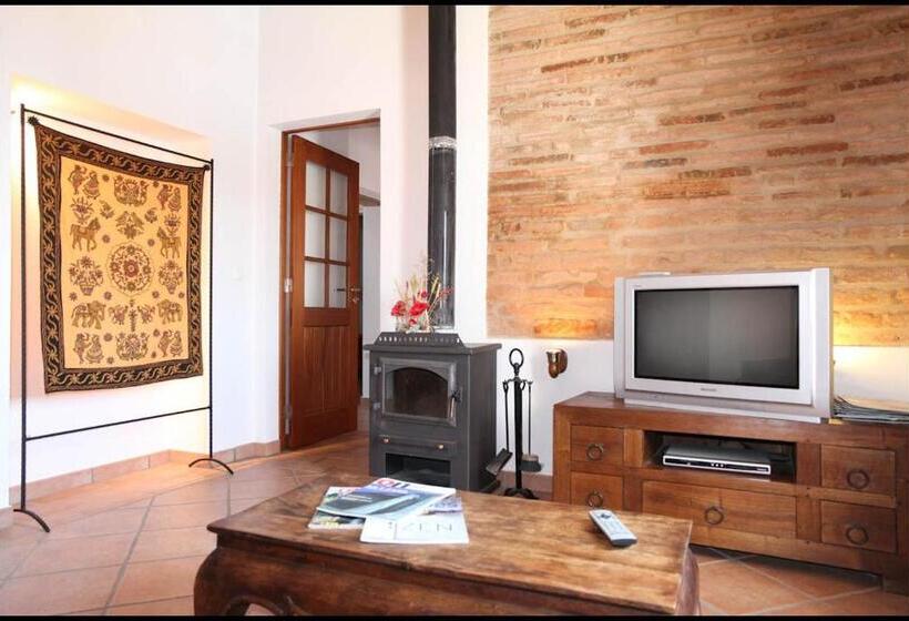Апартаменты 2 Спальни, Casa De Pedrógão