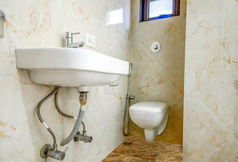 Номер Deluxe, Fabhotel Eros 211   Nr Sreebhumi