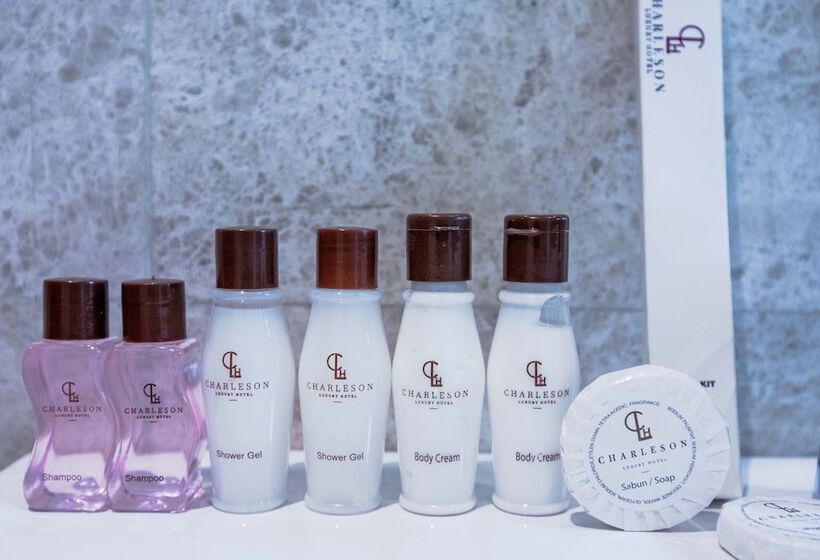اتاق لوکس, Charleson Luxury