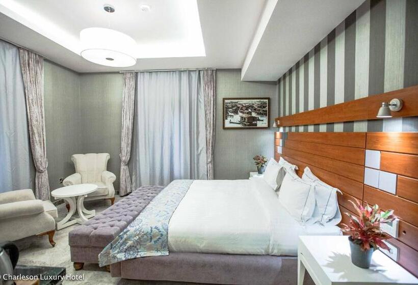 مجموعه ویستا شهر, Charleson Luxury