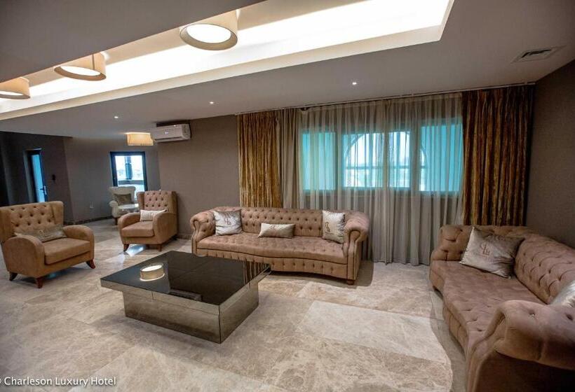 سوئیت پرزیدنت, Charleson Luxury