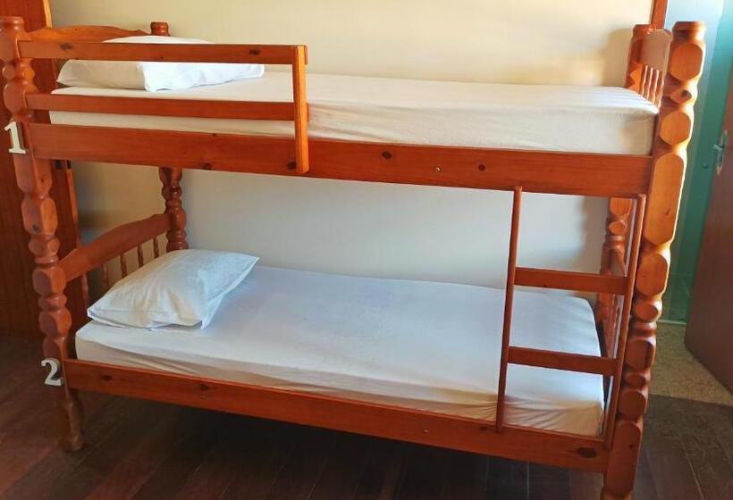 اتاق خانوادگی, Varandas Do Arraial Hostel