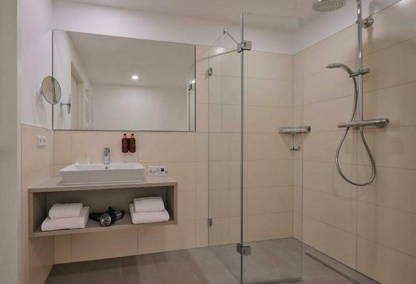 Номер Комфорт, Dorint Parkhotel Frankfurt / Bad Vilbel