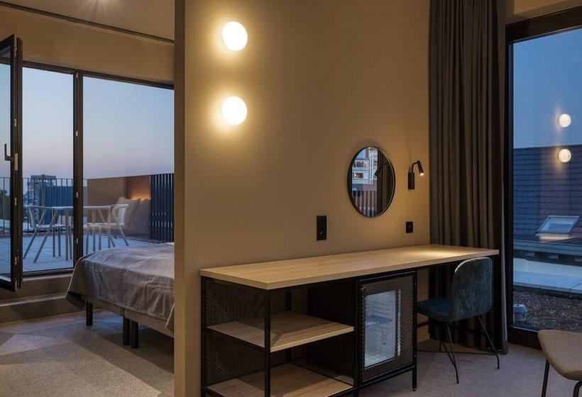 سوییت جونیور, Citybox Antwerp
