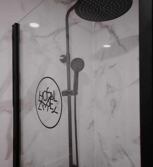 스탠다드 룸, Zarey Hostel
