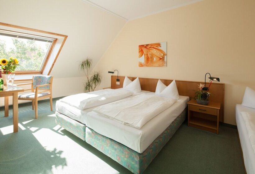 スタンダードトリプルルーム, Apart Hotel Gera