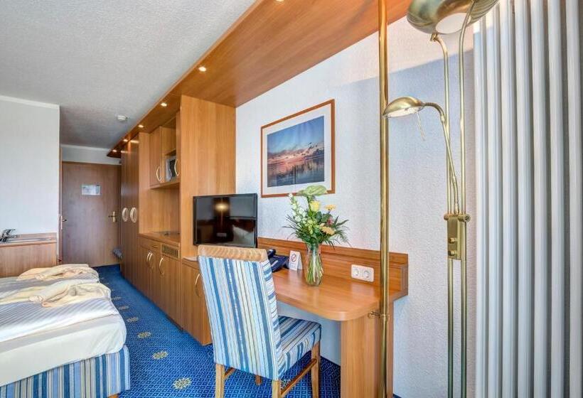 1 Schlafzimmer Apartment, Familien Wellness Hotel Seeklause Mit Großem Abenteuerspielplatz Piraten Insel Usedom Kinder Immer A