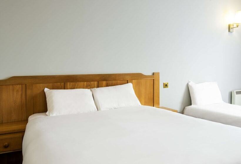 Семейный Номер, Ibis Budget Bromsgrove