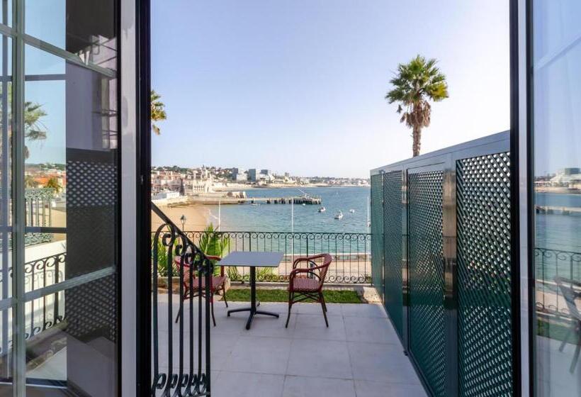Номер Deluxe Вид на Море с Балконом, Westlight Cascais Chalet  Adults Only