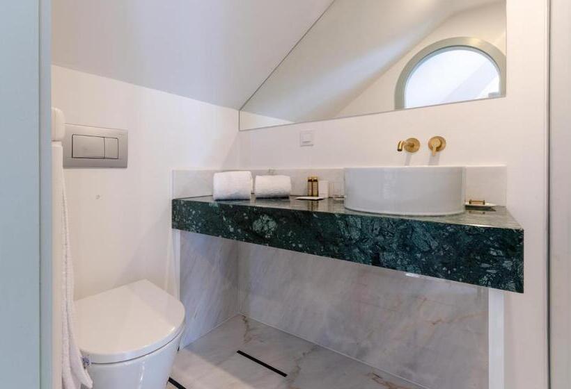 Полулюкс, Westlight Cascais Chalet  Adults Only