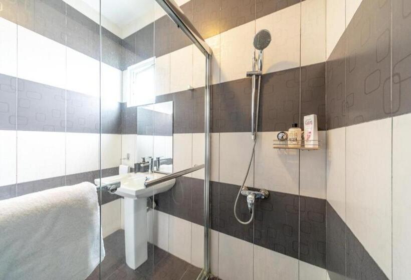 Apartamento 2 Dormitórios, Montecito Apartments