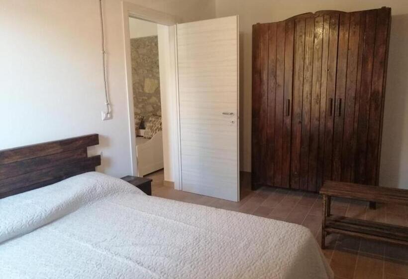 آپارتمان 1 خوابه با بالکن, B&b Andemar Rooms