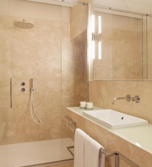 اتاق استاندارد با چشم‌انداز, Amabilia Suites