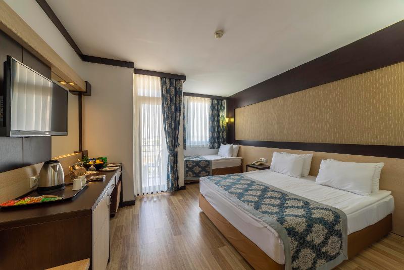 标准间带游泳池, Amon Hotels Belek   Adult Only