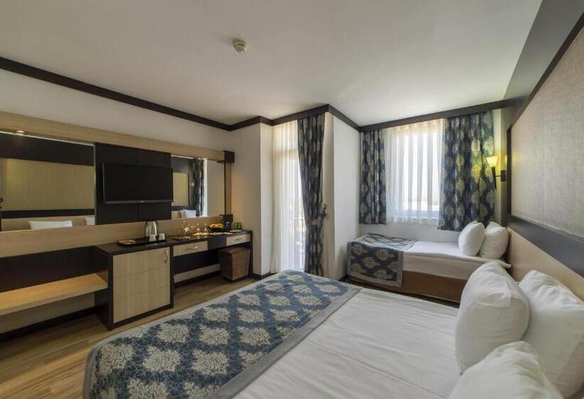 Номер Superior Вид на Бассейн, Amon Hotels Belek   Adult Only