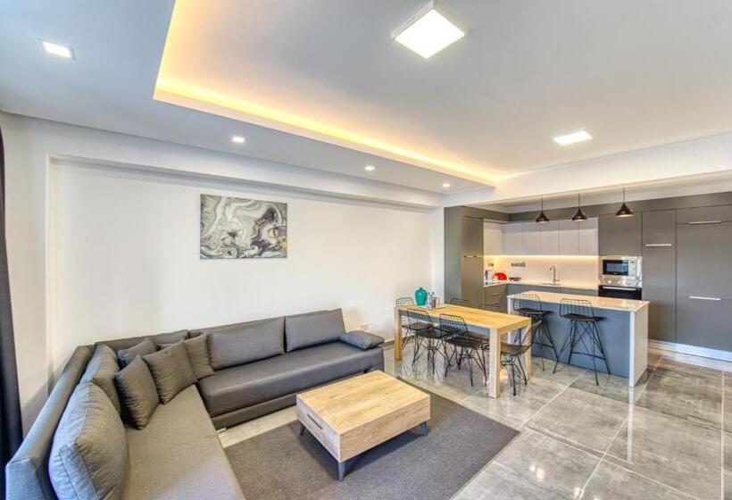 سوییت با چشم‌انداز استخر, Courtyard Long Beach Holiday Resort