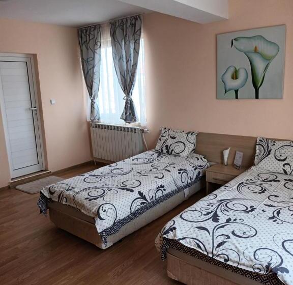Quarto Estandar, Guest Rooms Bansko