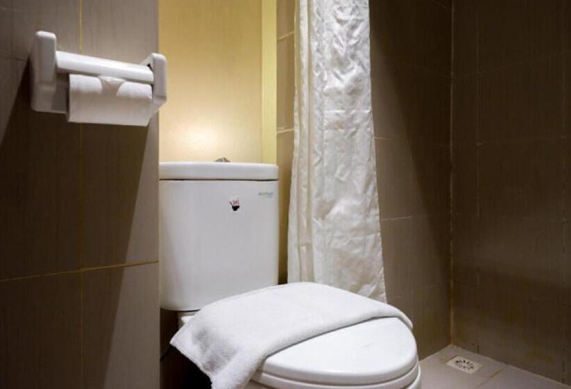 Номер Economy, Sans Hotel Ekkon Yogyakarta By Reddoorz