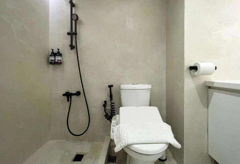 استودیوی استاندارد, 小所在 Urban Abode 所在行旅