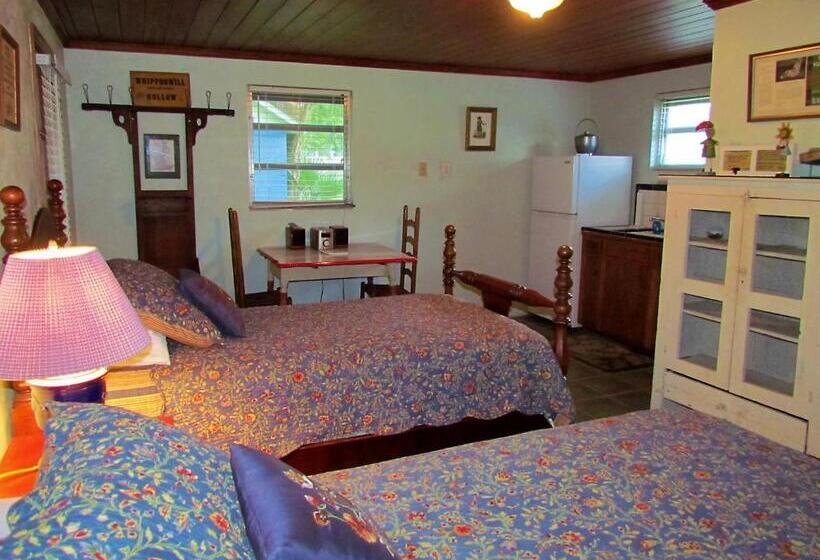 标准间, The Yearling Cabins