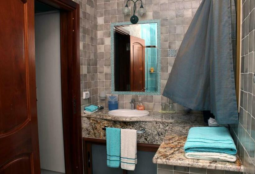 חדר משפחתי נוף לים, Casa Mia
