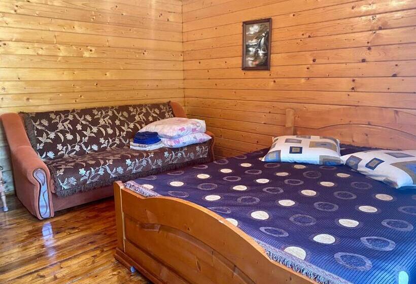 Четырехместный Номер Стандарт, Medova Hata