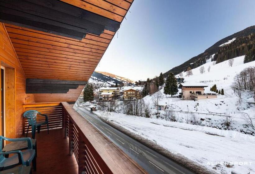 스탠다드 트리플 발코니 룸, Gasthof Alpensport